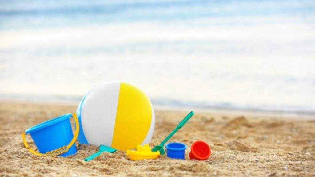 travel beach toys